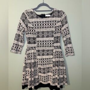 Sugarlips black and cream lace long-sleeve dress size L